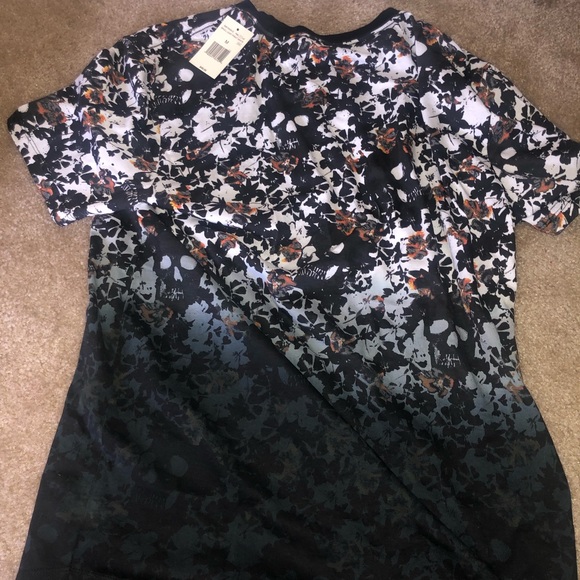 SKULL LEAF GUESS - Picture 4 of 5